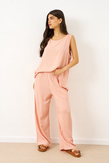 חליפת גל פשתן תחרה