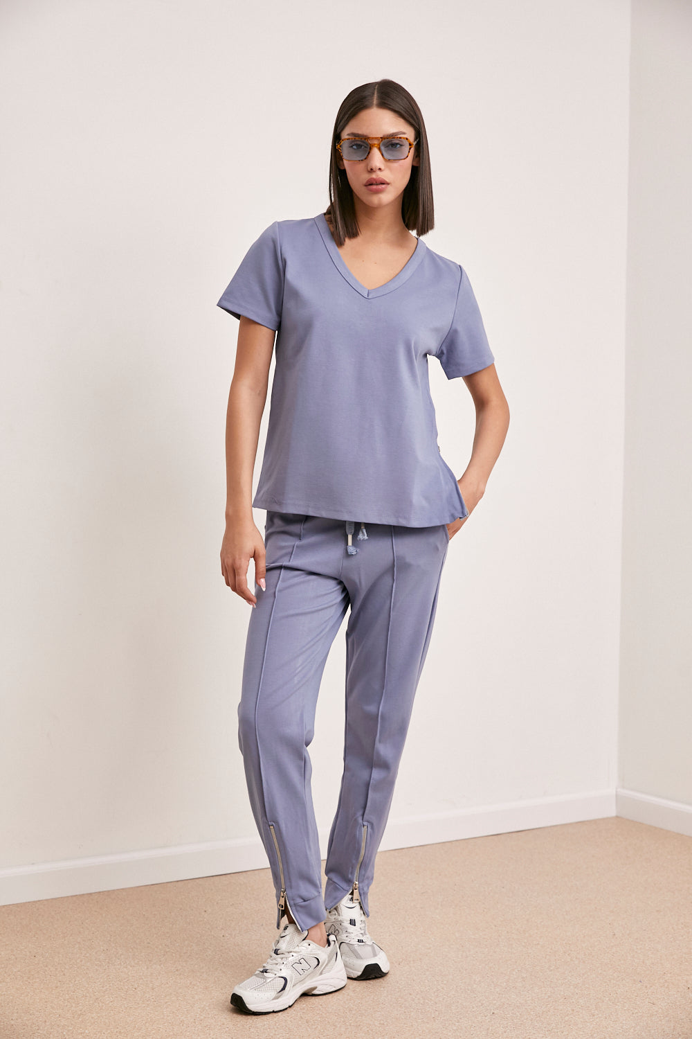 חליפת וי ג'רסי רוכסנים