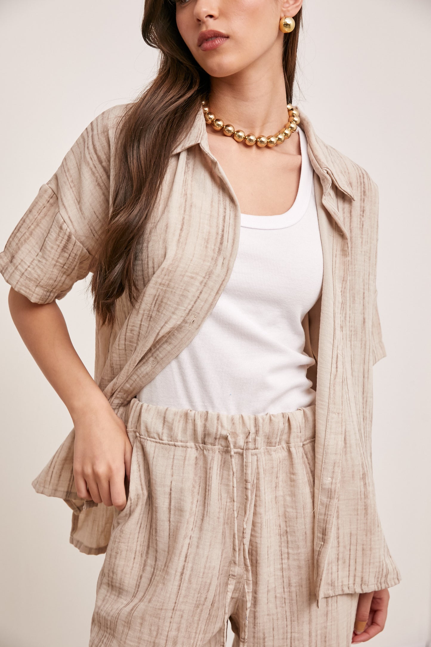 חליפת פשתן אן