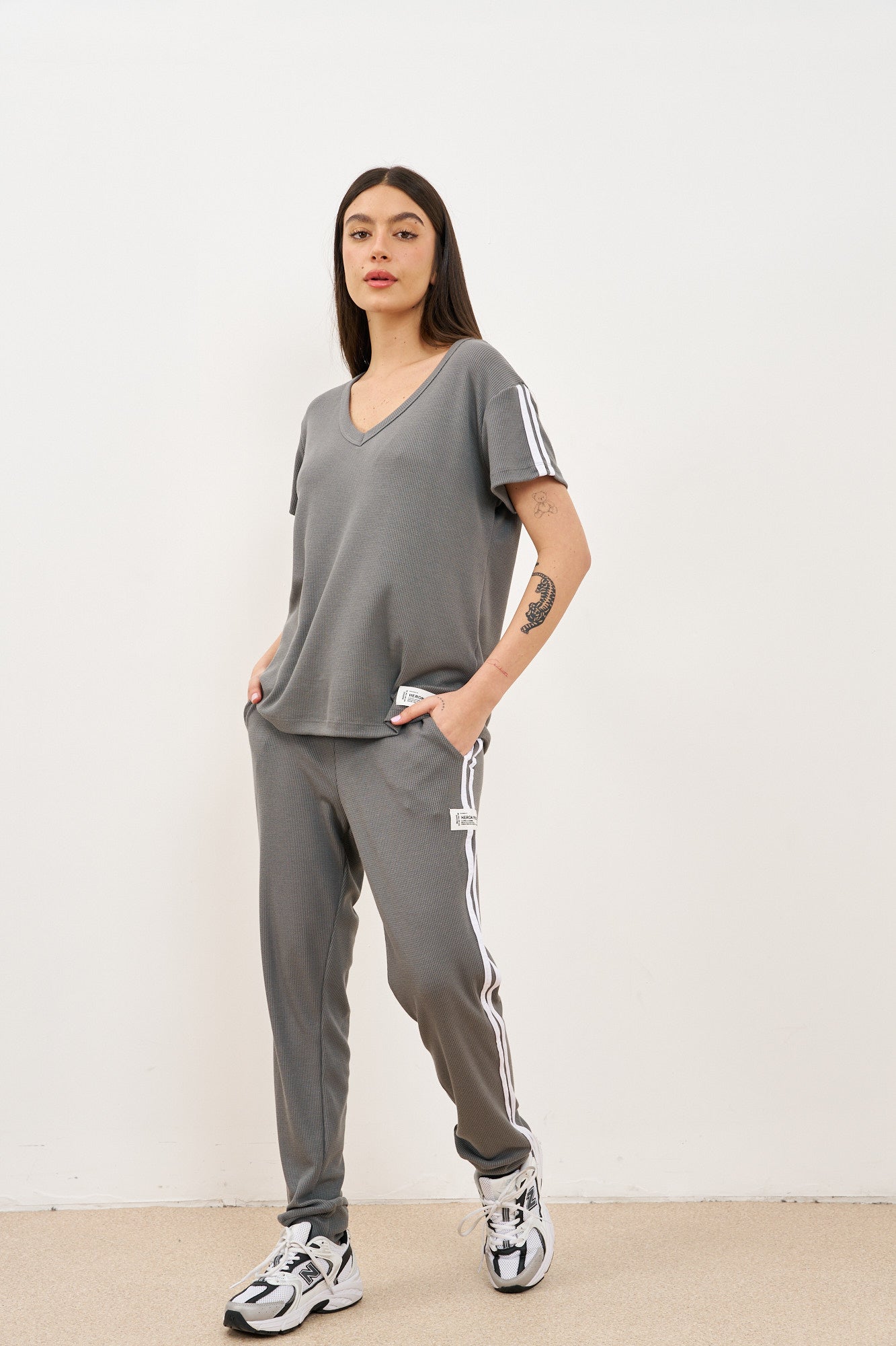 חליפת וופל פסים בצד