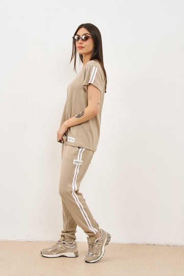 חליפת וופל פסים בצד