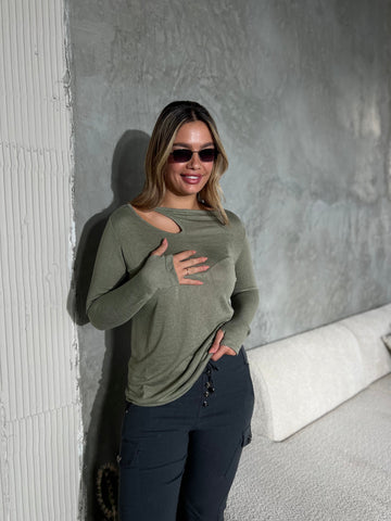 טי שירט פשתן פתח כפפה