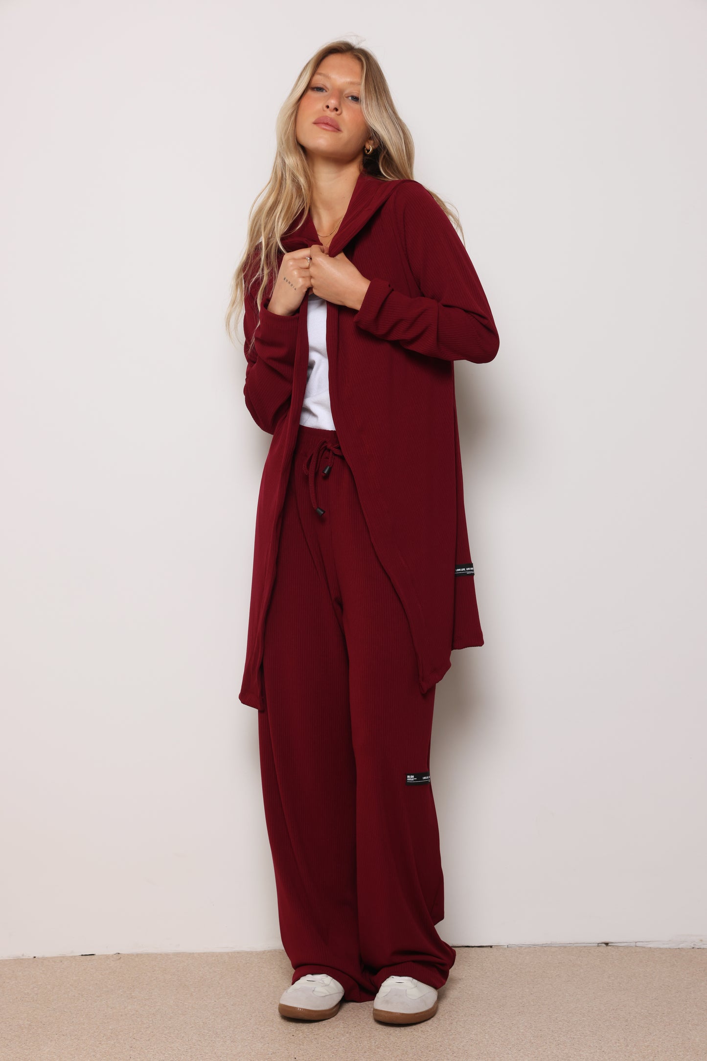 חליפת עליונית ריב