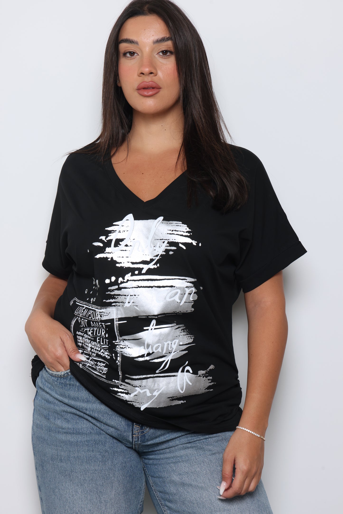 חולצת וי לייקרה הדפס