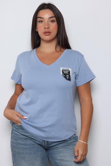 חולצת וי DESIGNER