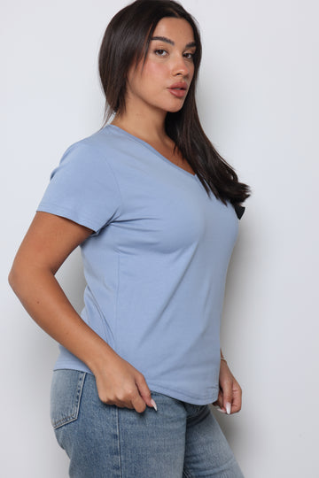 חולצת וי DESIGNER