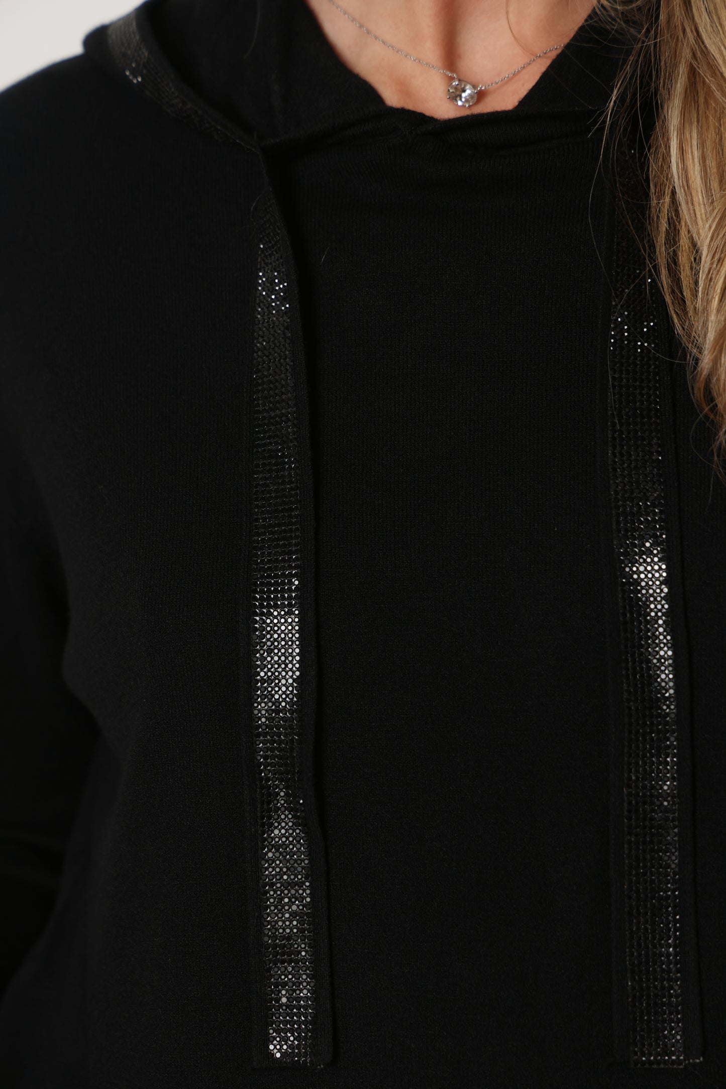 חליפת סריג דקל