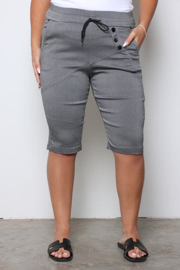 ברמודת דריל ג'ינס