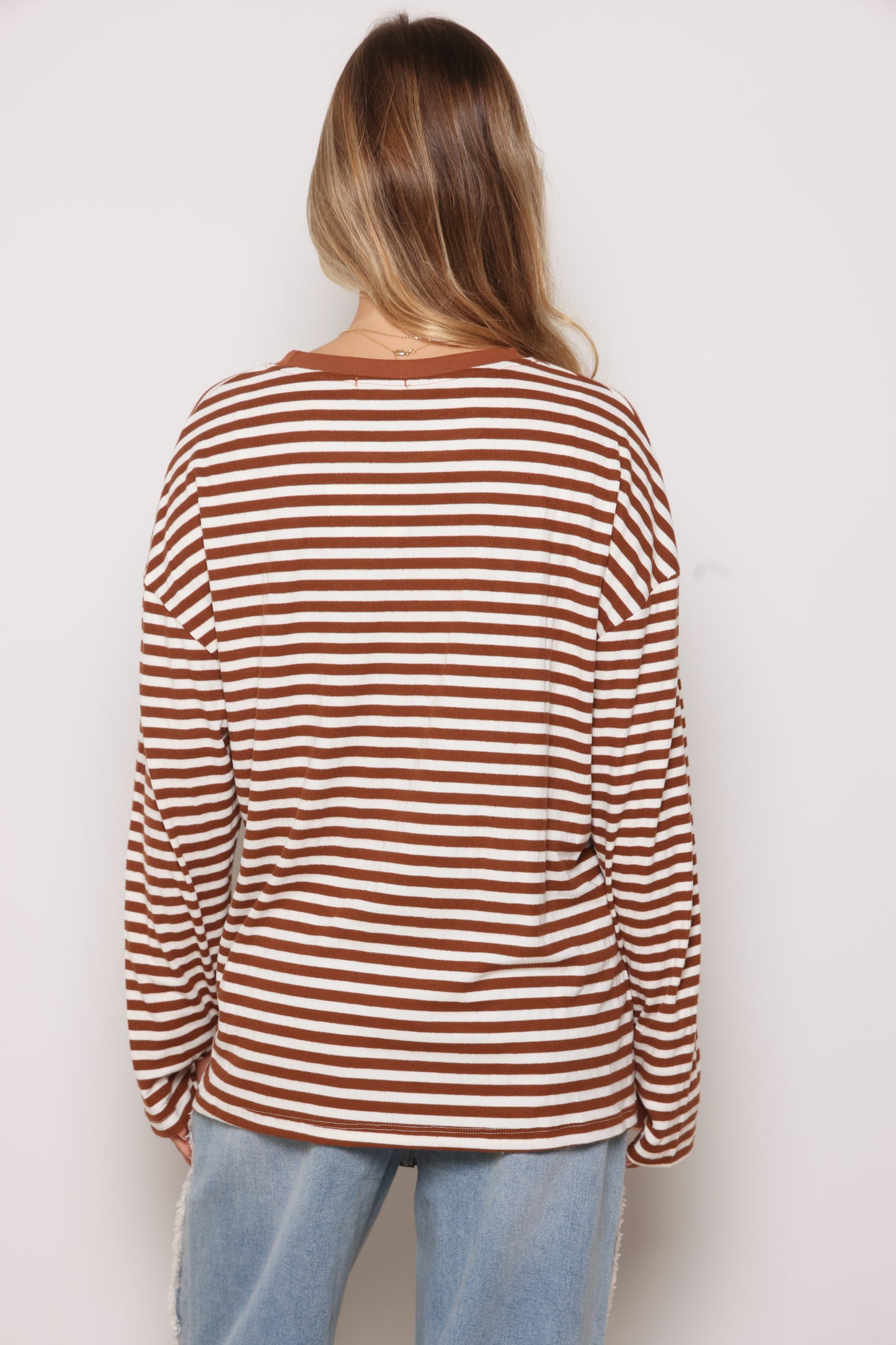 חולצת ניקי ריב כפפה