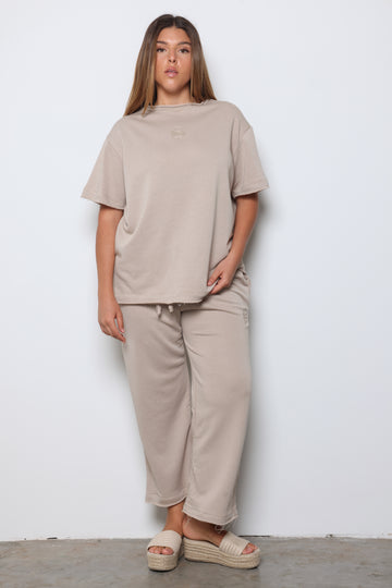 חליפת אנדראה פרנ'ץ טרי