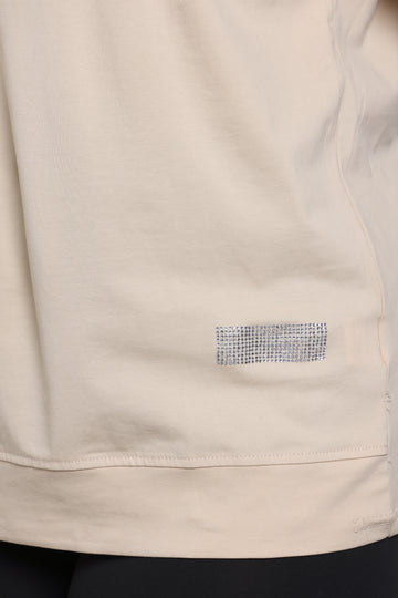 טי-שירט בשילוב שרוך יהלומים