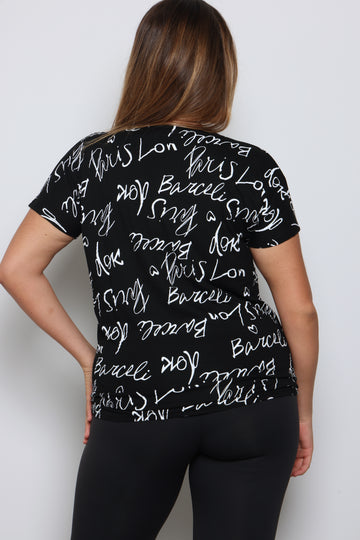 חולצת גרייס וי דפוס