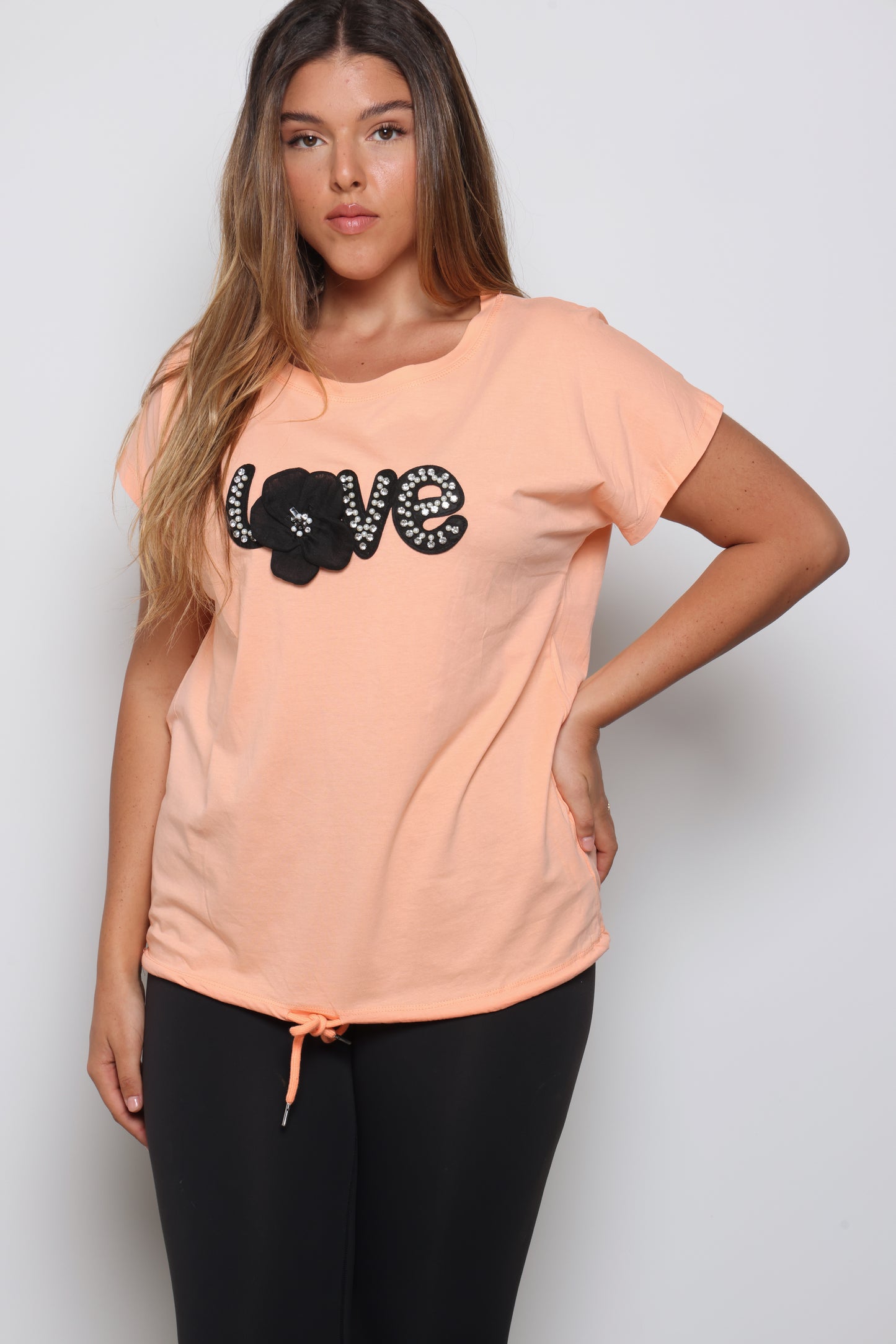 חולצת LOVE פרח