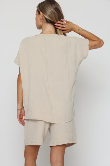 חליפת וי קרפ שורט