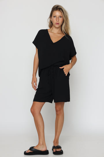 חליפת וי קרפ שורט