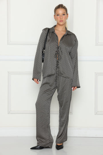 חליפות קשירות סאטן כריסטיאן