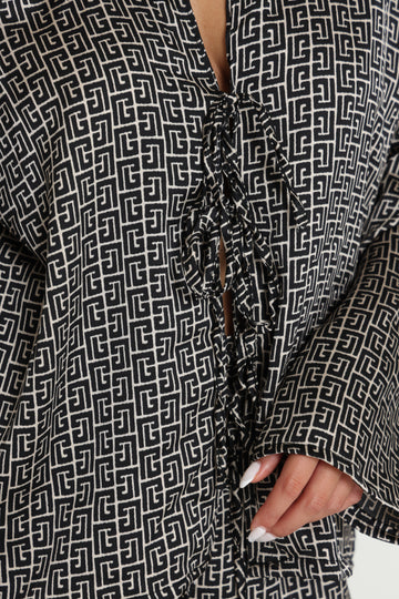 חליפות קשירות סאטן כריסטיאן