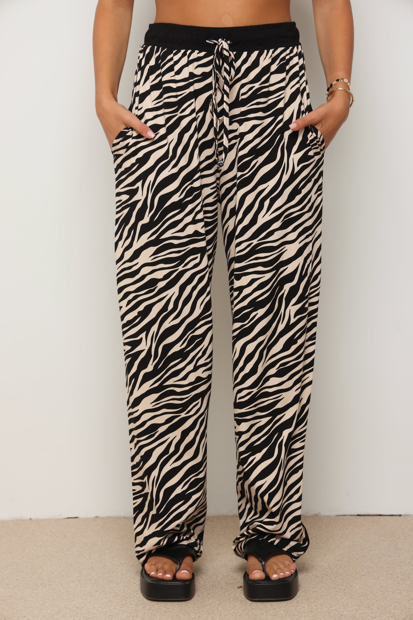 מכנסי ויסקוזה במגע רך