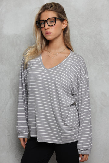 טוניקת וי פסים שרוול מנג'ט