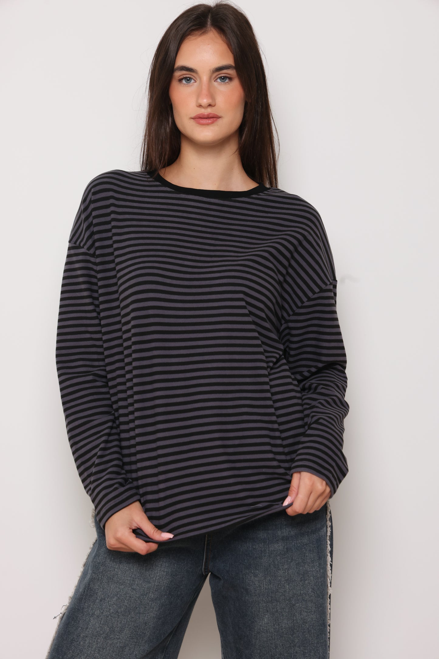 סווטשירט פסים כפפה