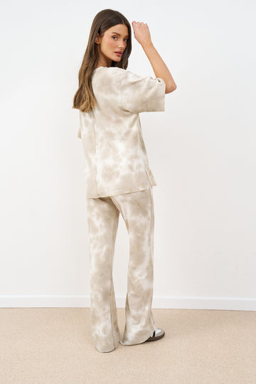 חליפת אוברסייז טיידי