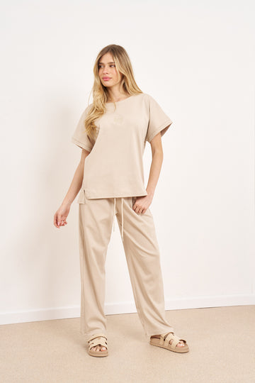 חליפת הדס לוגו רקום