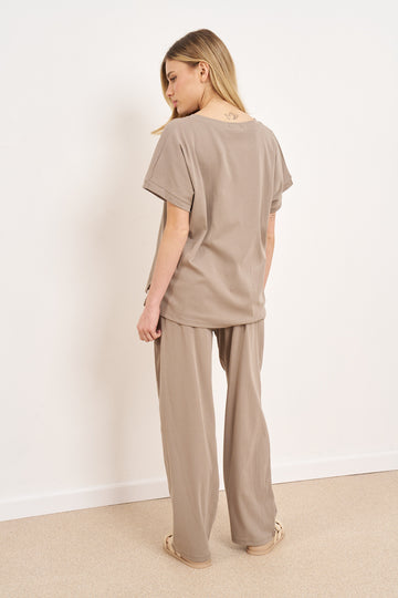 חליפת הדס לוגו רקום