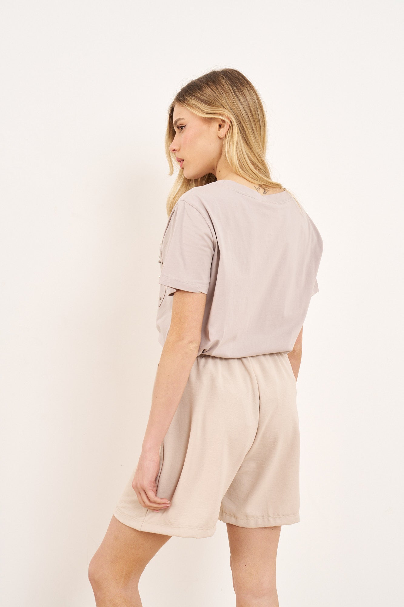 חולצת דייב פנינים