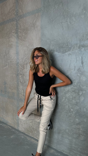 מכנסיים שרוך מטרו