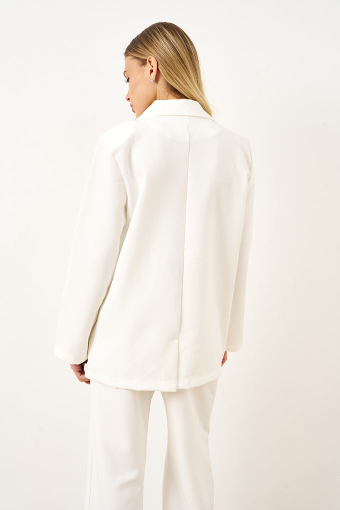 חליפת בלייזר ויקטוריה