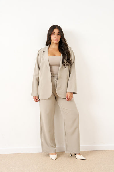 חליפת בלייזר ויקטוריה