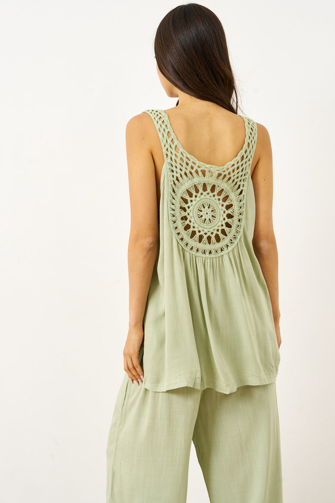 חליפת גל פשתן תחרה