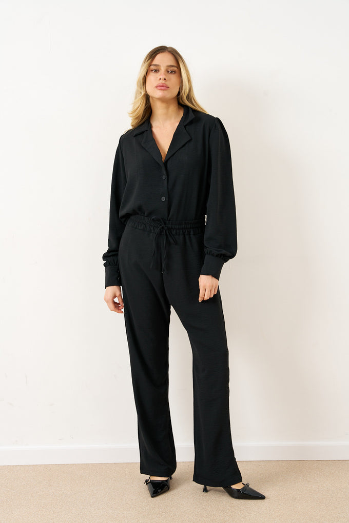 חליפת קרפ נוי