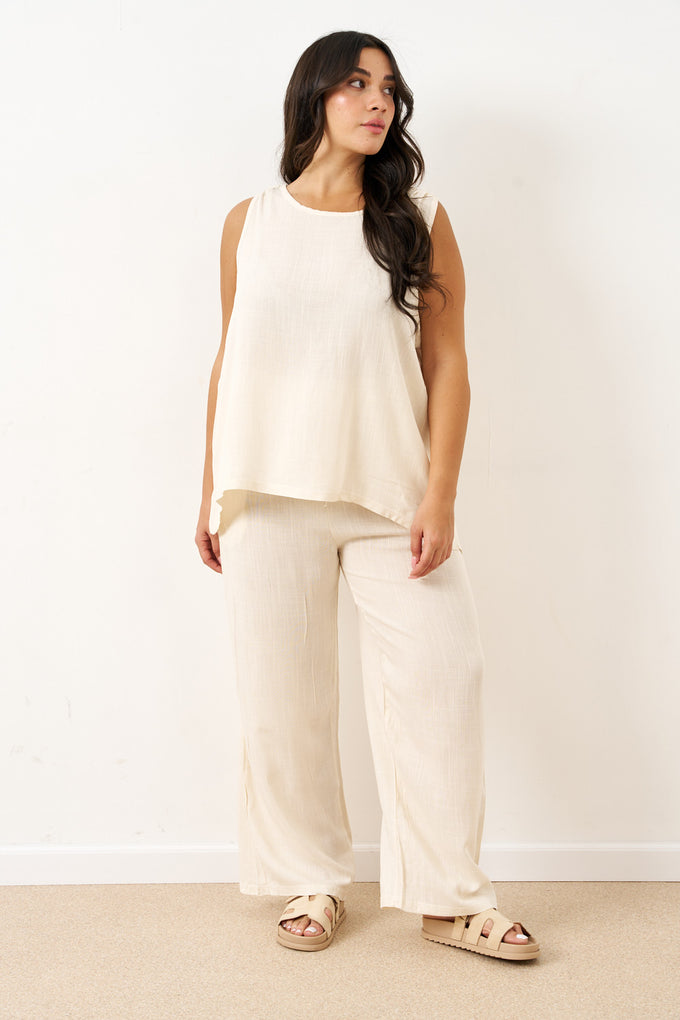 חליפת גל פשתן תחרה