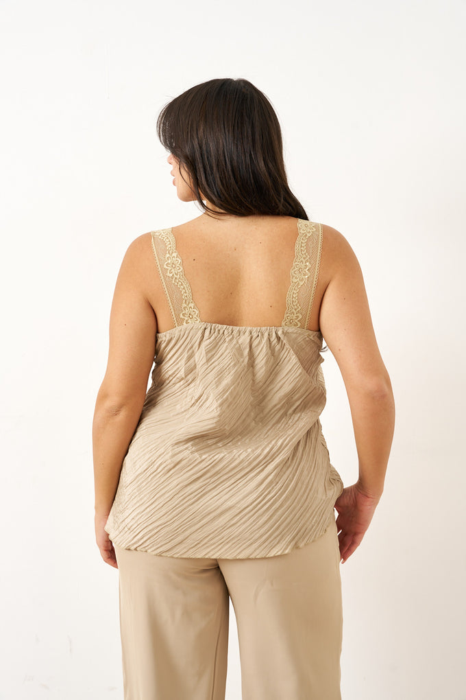 גופיית רומי תחרה