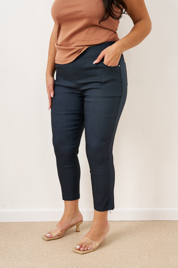 מכנסי דריל אודרי