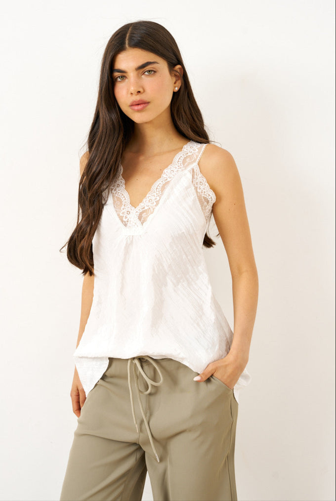 גופיית רומי תחרה