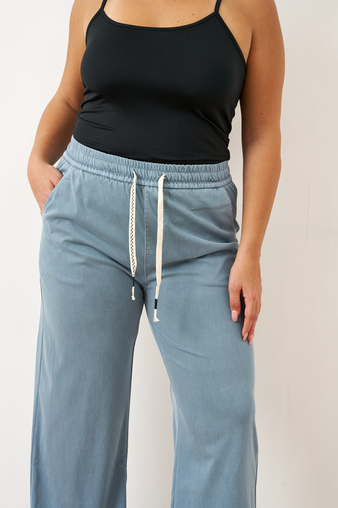 מכנסי פייזלי מתרחבים