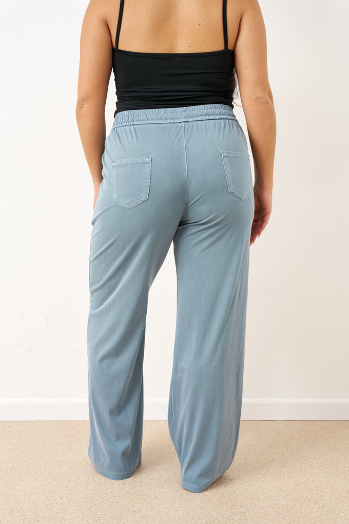 מכנסי פייזלי מתרחבים