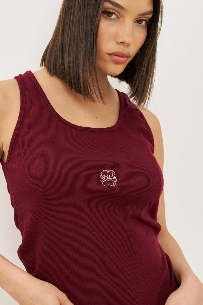 גופיית ריב רקמת לוגו