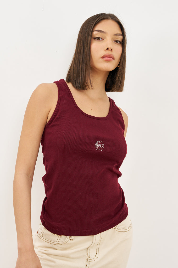 גופיית ריב רקמת לוגו