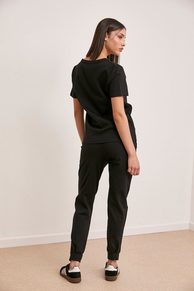 חליפת וי ג'רסי רוכסנים