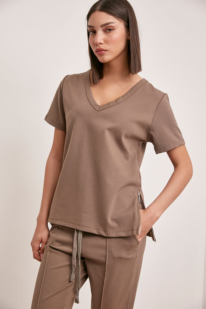 חליפת וי ג'רסי רוכסנים