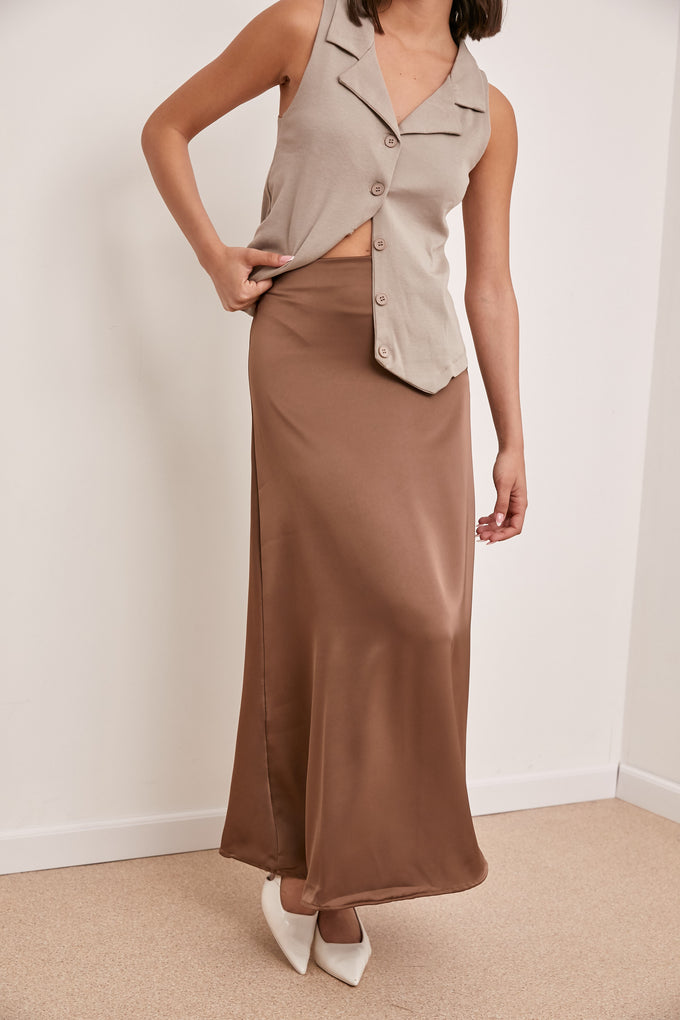 חצאית סאטן רוכסן