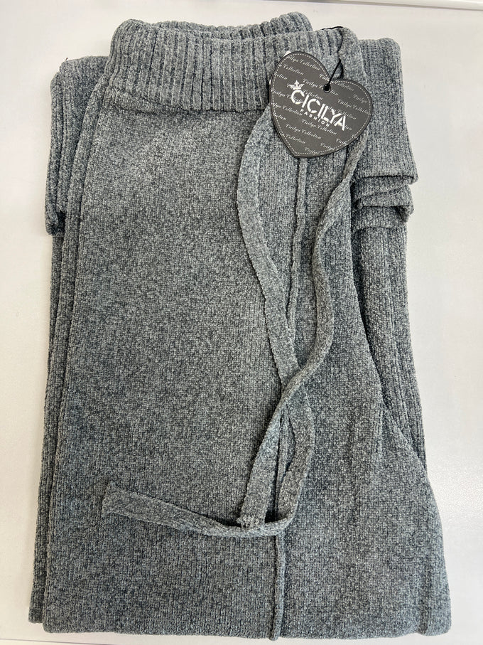 מכנסי סריג מתרחבים