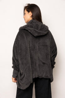 פונצ'ו כירבולית מנג'ט | אפור כהה