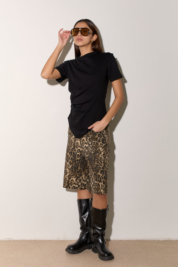 בייסיק ניקי יסמין