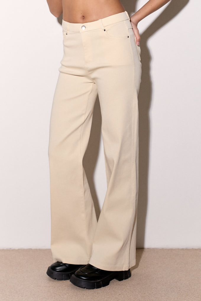 מכנסי 5 פוקטס מתרחבים