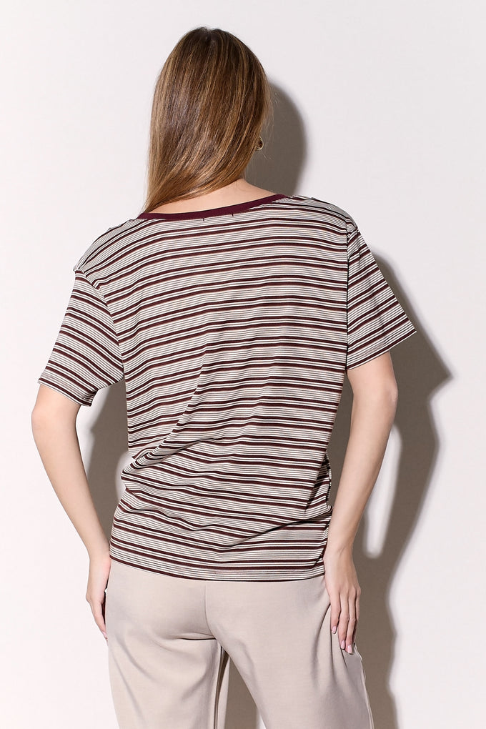 חולצת פסים עניבה