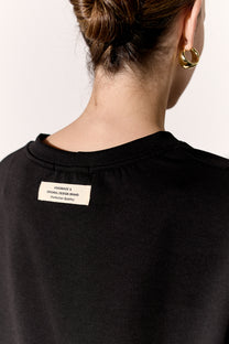 חליפת טוקיו